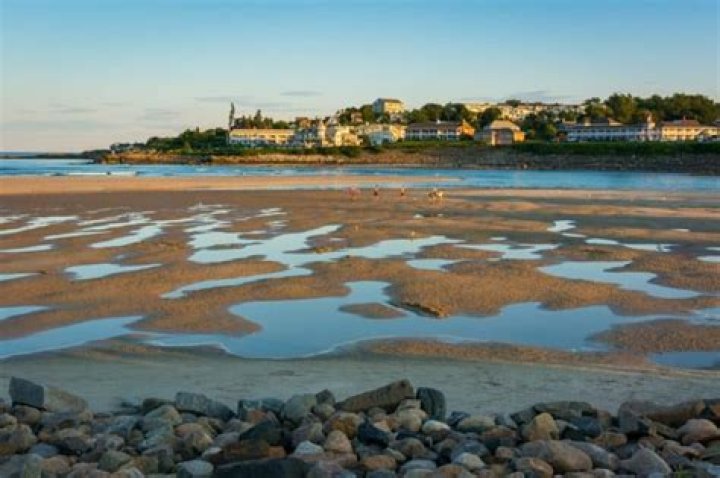 15 Best Beaches in New England