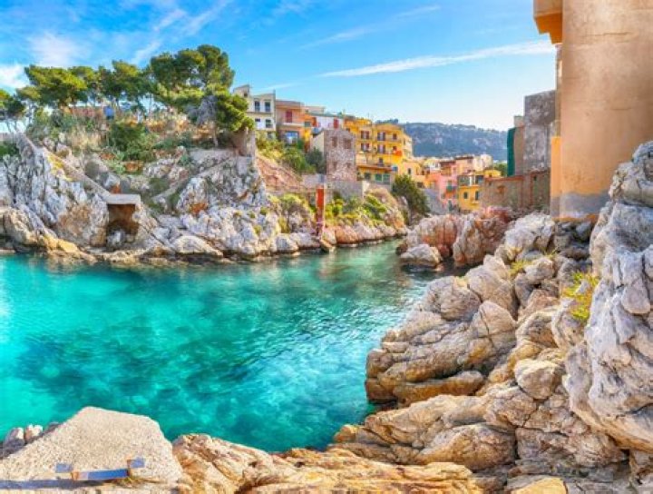 15 Best Places to Visit in Europe in April