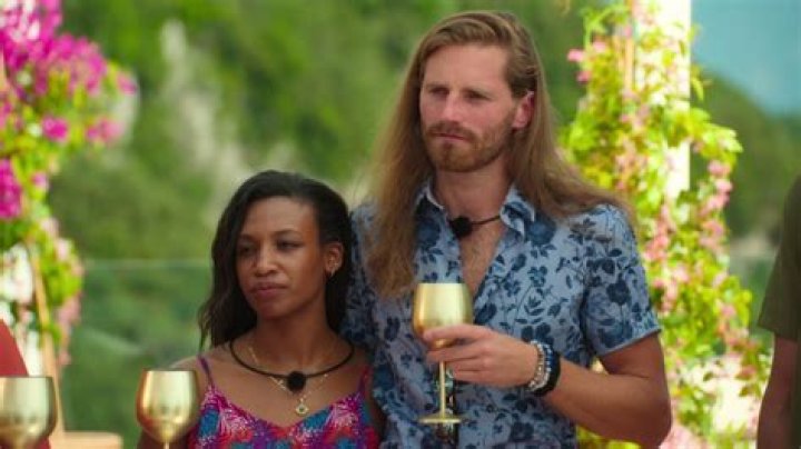 Are Mike and Samantha from Love is Wild season 1 still together?