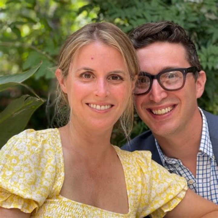 Buzzy Cohen Wiki, Age, Married, Wife