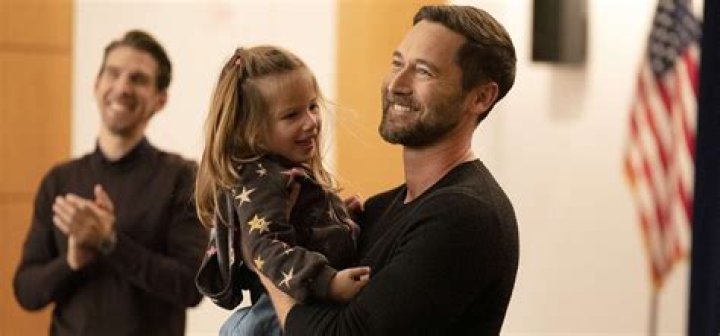 Does Max die in New Amsterdam?