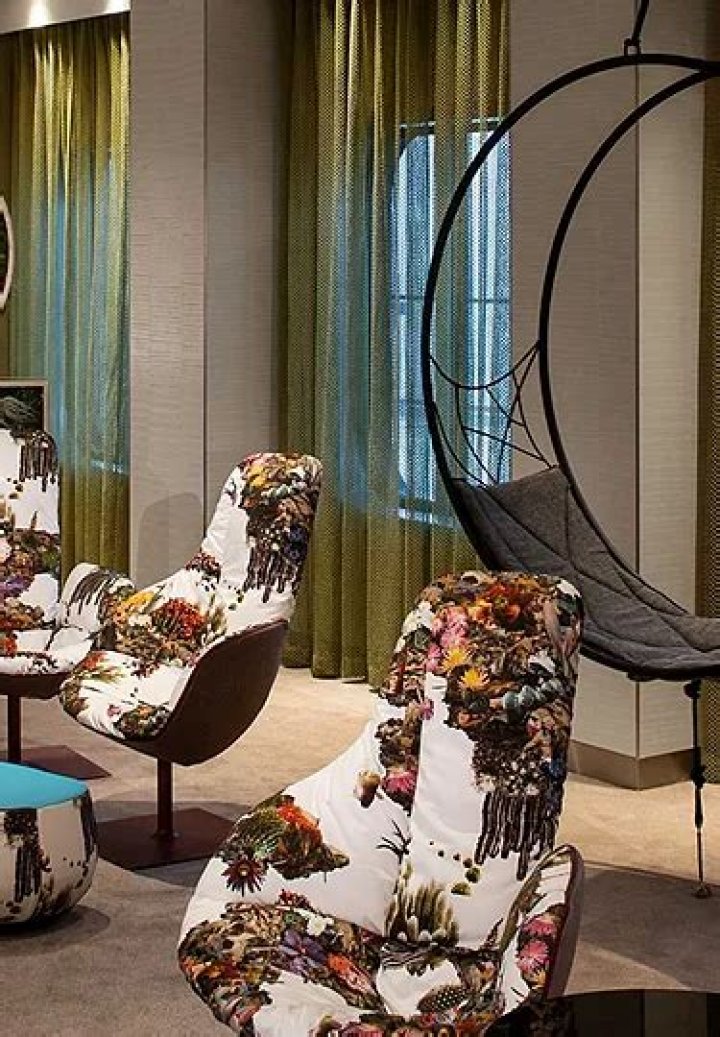 Entertainment at Eden on Celebrity Edge