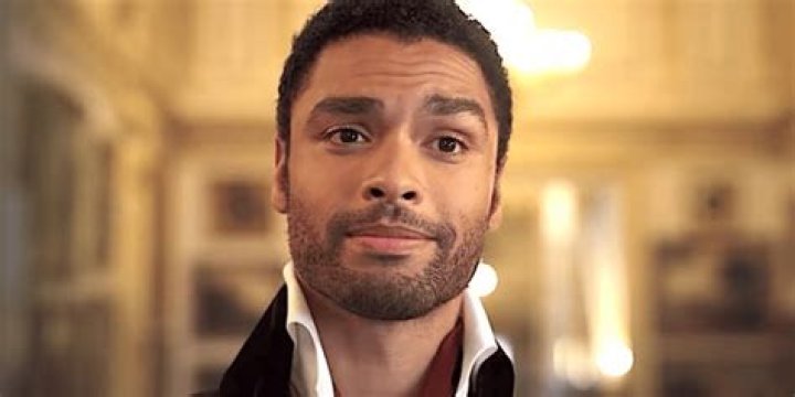 Everything to know about the Simon Bassett actor