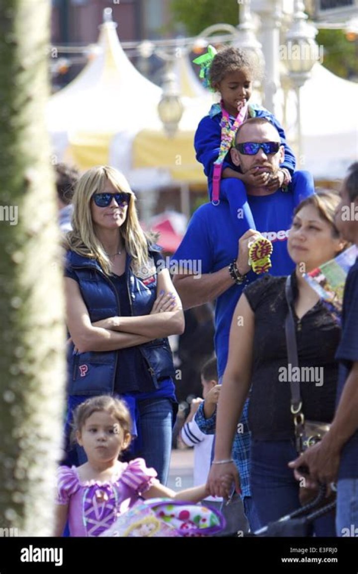 Heidi Klum Spent The Day At Disneyland With Martin Kristen