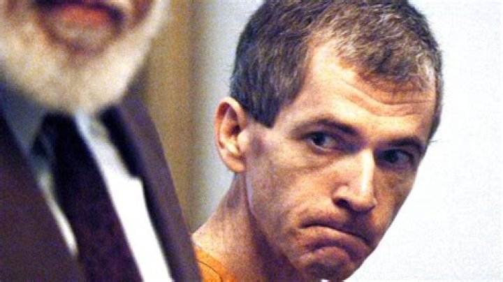 How was serial killer Charles Cullen finally arrested?