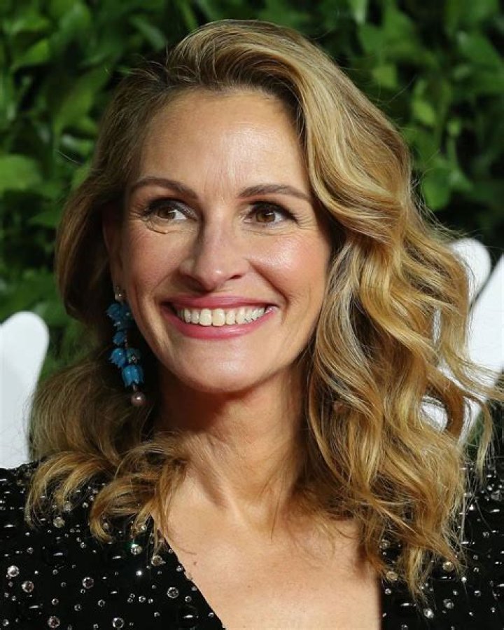 Inside Julia Roberts' 12 months of grief after double tragedy 'heartbreak'