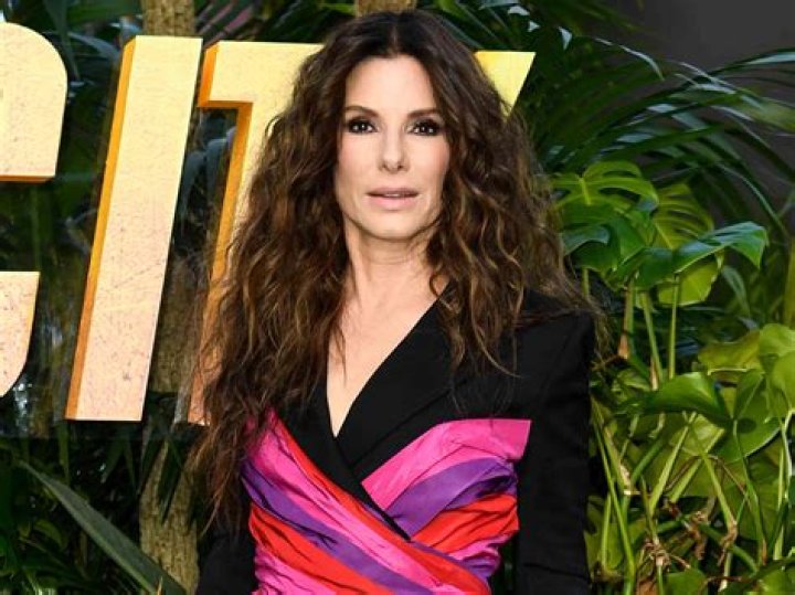Is The Lost City starring Sandra Bullock on Netflix? (Where to watch)