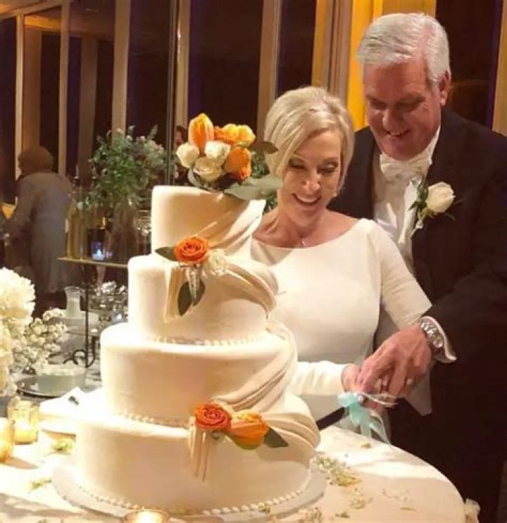 Johnnette Benkovic Wiki, Age, Husband, Daughter