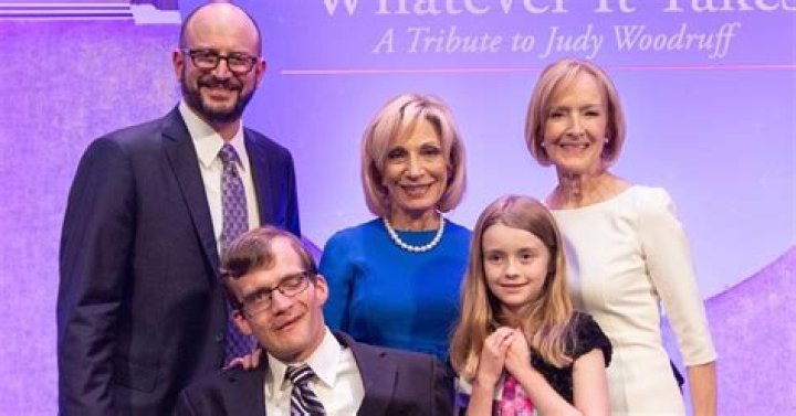Judy Woodruff Husband, Children, Salary, Net Worth, Bio