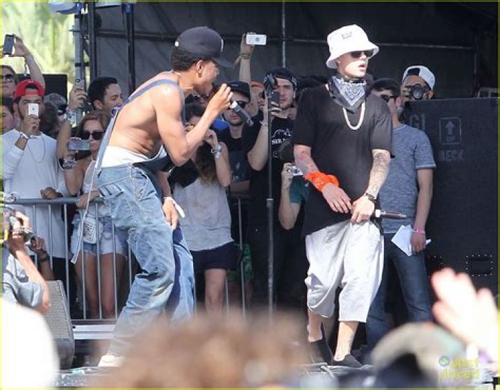 Justin Bieber Makes Surprise Appearance at Coachella