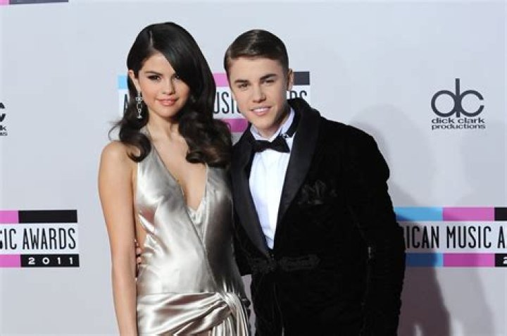 Justin Bieber Shares Selena Gomez’ Oscars’ After Party Picture