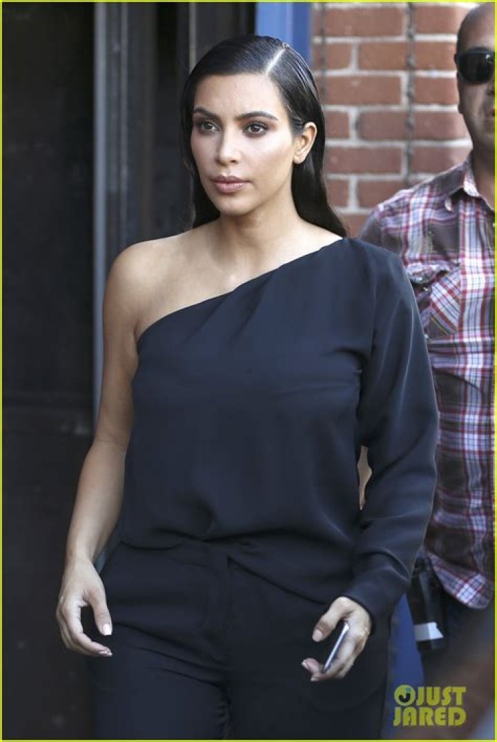 Kim Kardashian West to Guest Star on 2 Broke Girls