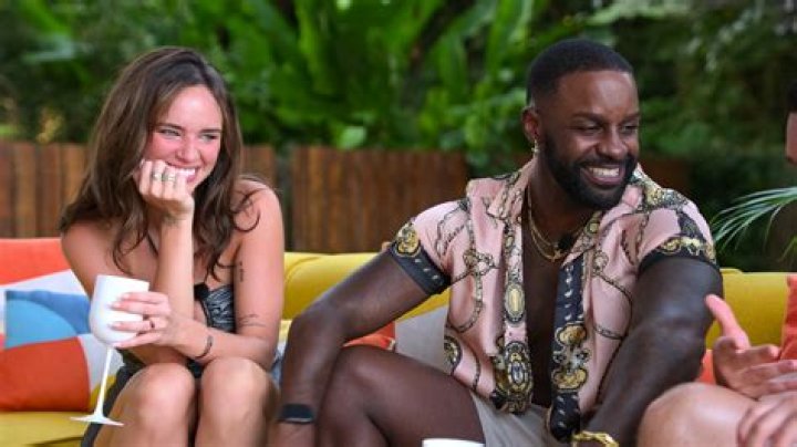 Perfect Match Calvin Crooks age, Instagram, height, TikTok, job, and more