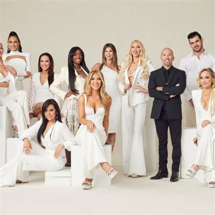 Selling Tampa season 2 release date updates, cast, synopsis, and more