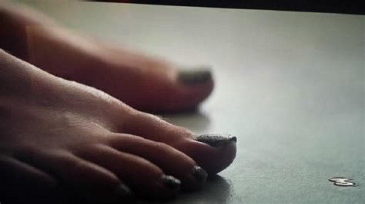 Three Interesting Bella Thorne Feet Facts