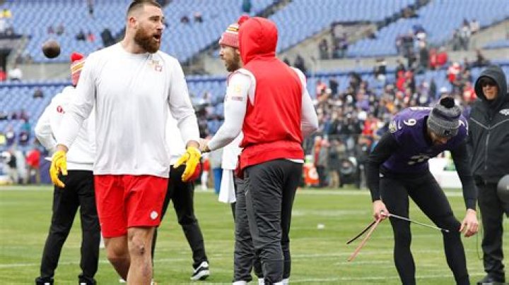 Travis Kelce clears up throwing Justin Tucker's helmet after 'unwritten rule' was broken