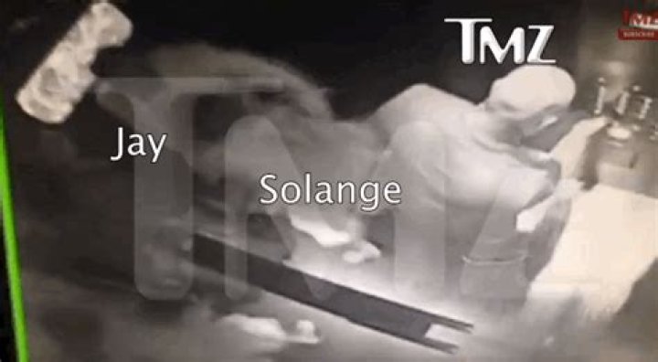 Video of Solange Knowles Attacking Jay Z After Met Gala Surfaces