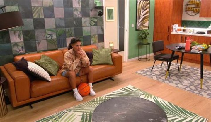 Where was The Circle season 4 filmed?