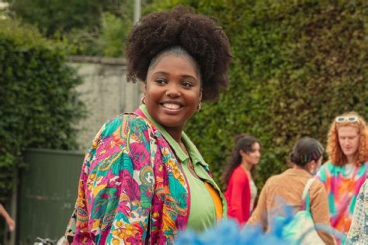 Who plays Aisha in Sex Education season 4? (Meet Alexandra James)