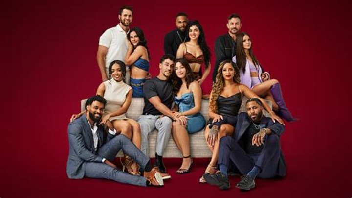 Who’s in the season 18 main cast?