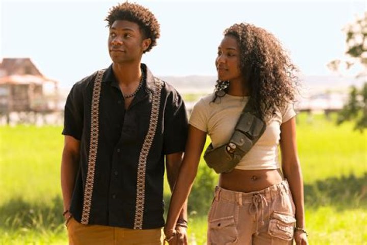 Will Pope and Cleo get together in Outer Banks season 3?